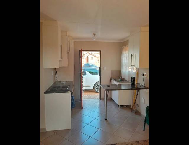 2 BEDROOM HOUSE FOR SALE IN WILFORDON